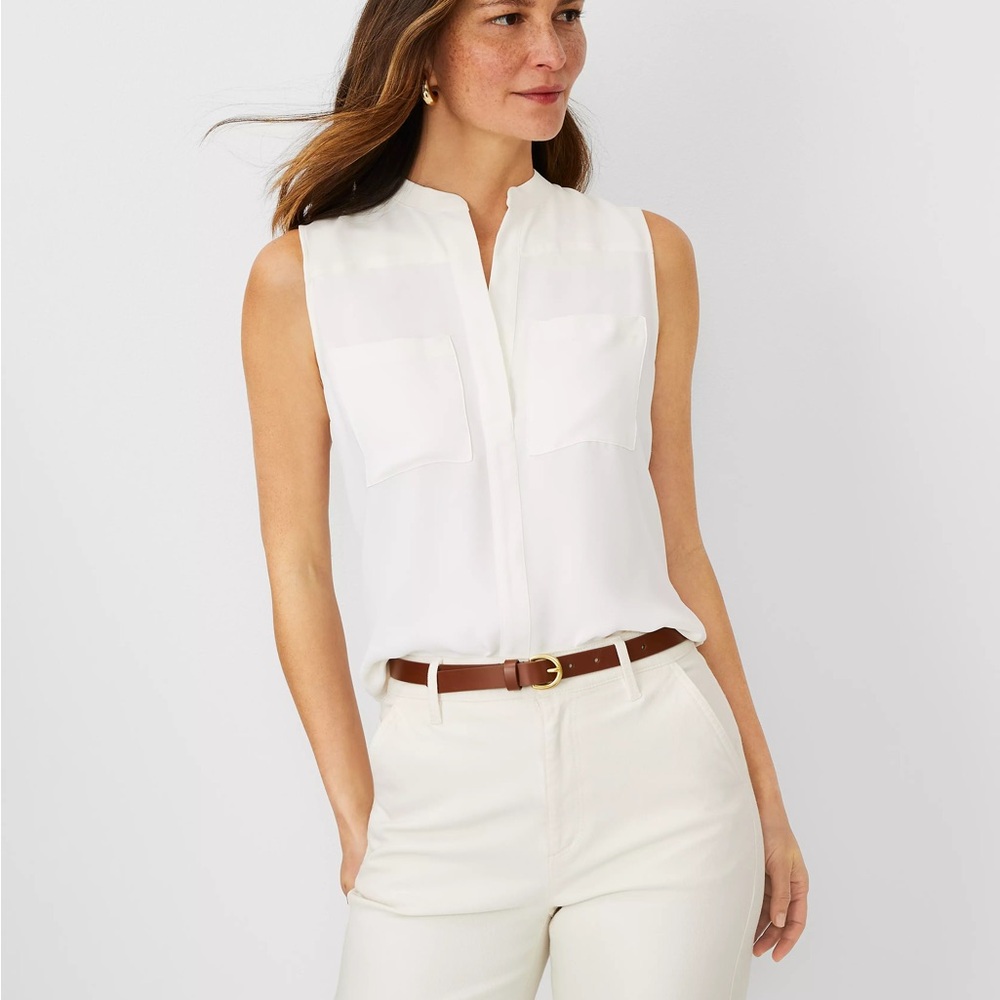 Ann Taylor Camp Shirt Sleeveless Split-Neck Pocket Blouse Off White Medium